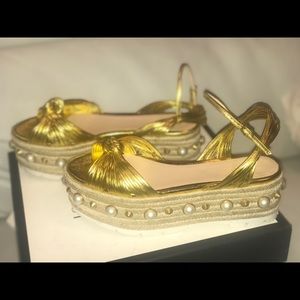 Gucci Oro Vecchio Platform Sandals
